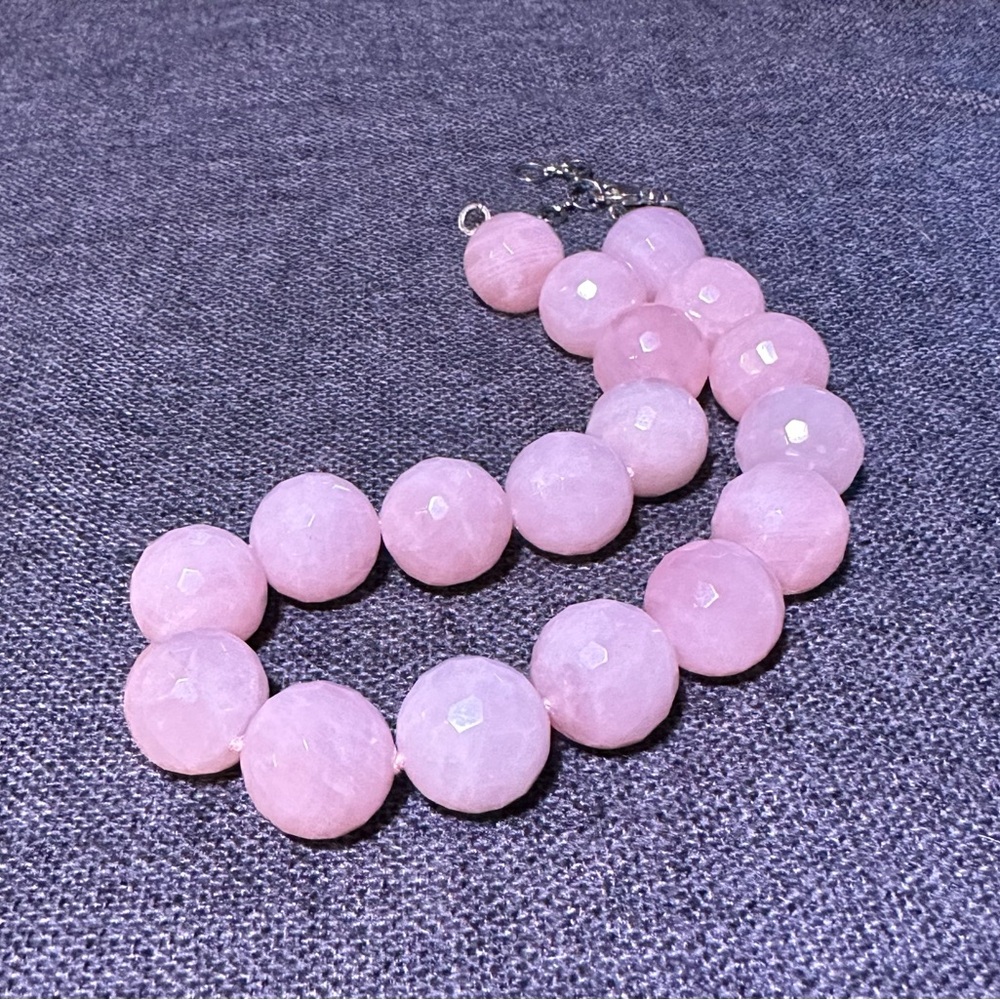 Rose quarts facetted necklace